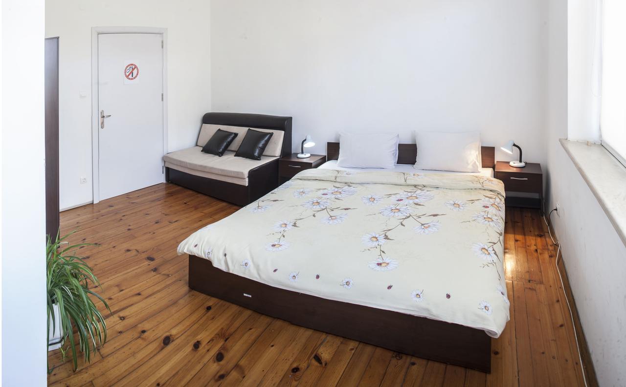 Sofia Central Guest Rooms ภายนอก รูปภาพ